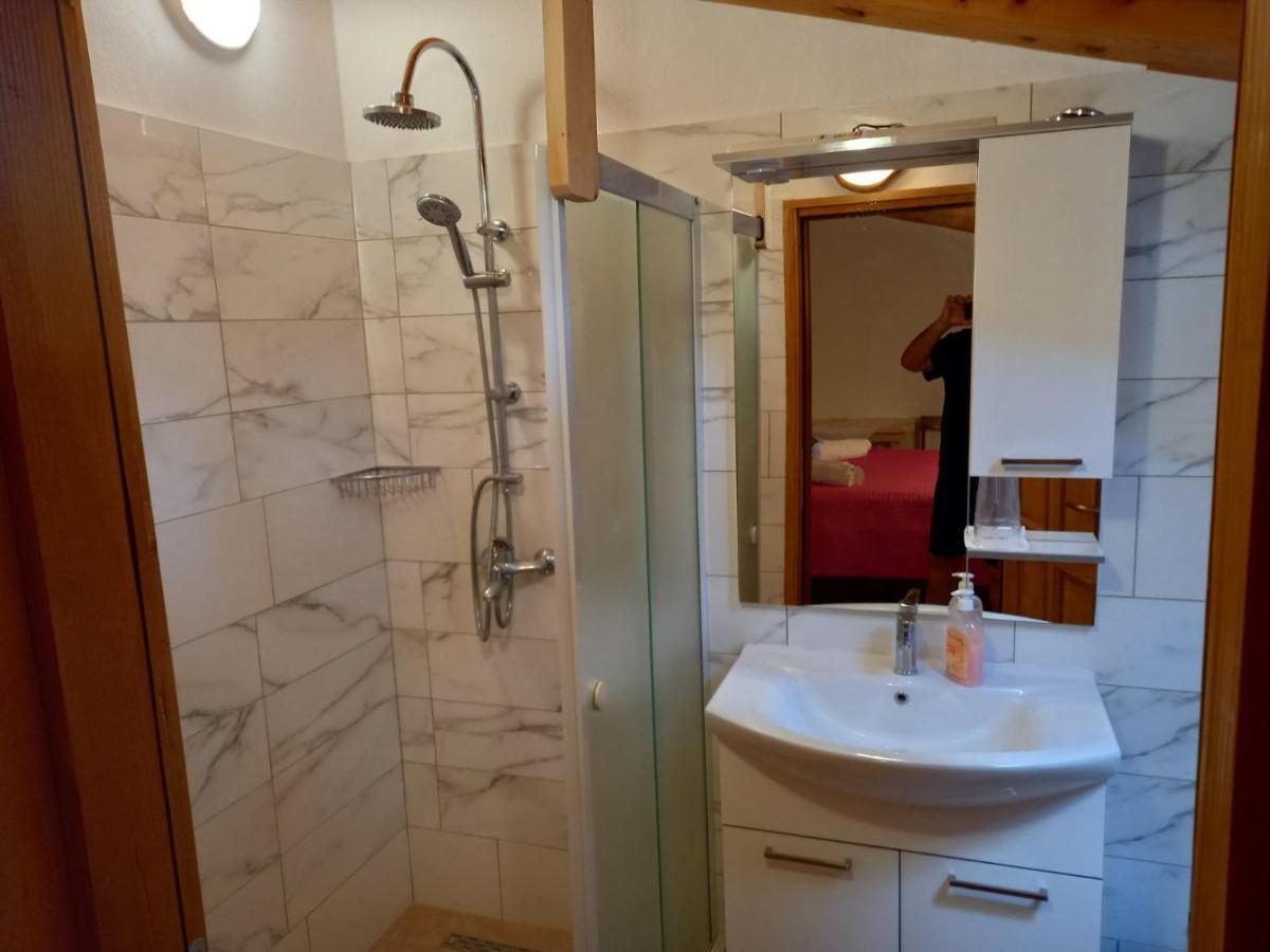 Baderna Apartment Ngoại thất bức ảnh